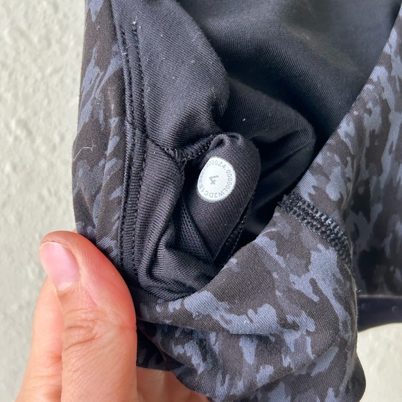 Lululemon athletica top bra - Picture 4 of 4